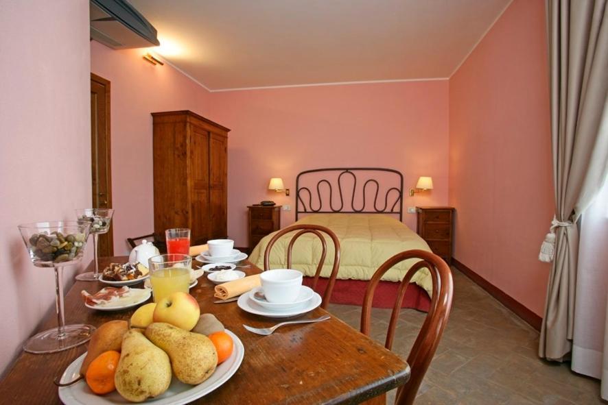 Quels sont les meilleurs hôtels près de Cascate del Mulino ? Saturnia Chambre photo