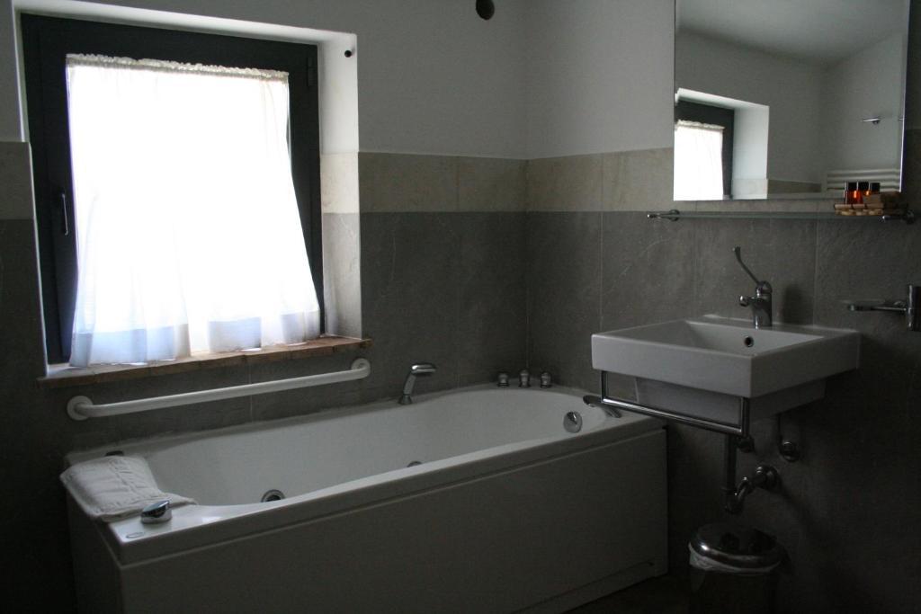 Quels sont les meilleurs hôtels près de Cascate del Mulino ? Saturnia Chambre photo